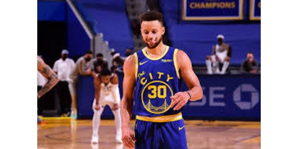 Il momento felice di Curry